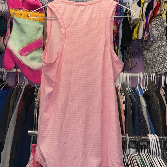 Small Pink workout Tshirt by Kirkland Costco like new shape - Picture 4 of 4
